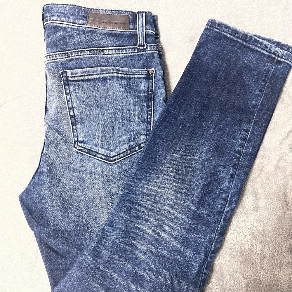 DKNY Jeans ankle